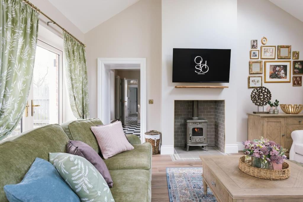 The Farmhouse At Corrstown Village Portrush Ngoại thất bức ảnh