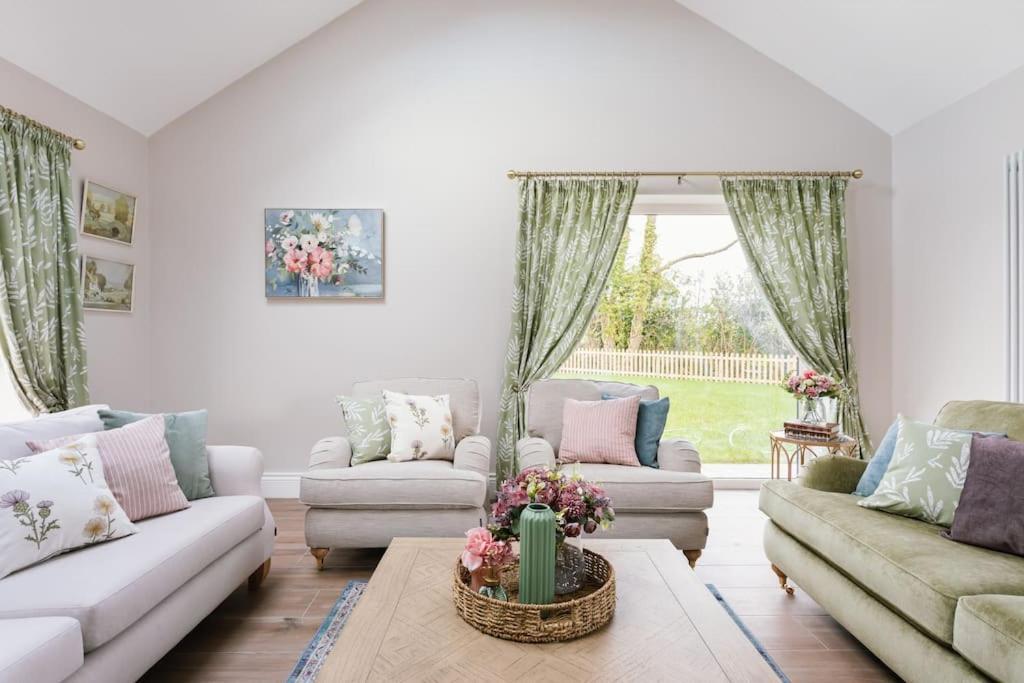 The Farmhouse At Corrstown Village Portrush Ngoại thất bức ảnh